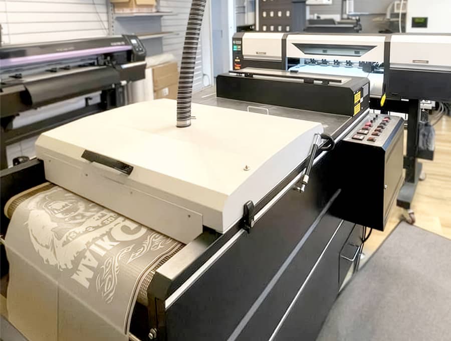 Hochwertiger DTF-Druck und Textiltransferlösungen für Firmen-Shirts von Ludorf Textilveredelung & Werbetechnik